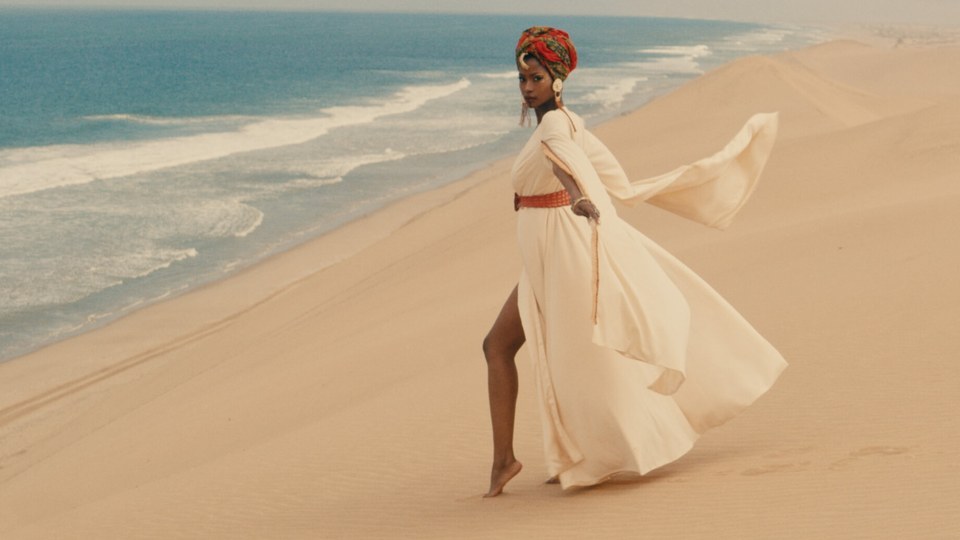 Jidenna 85 to Africa still 1